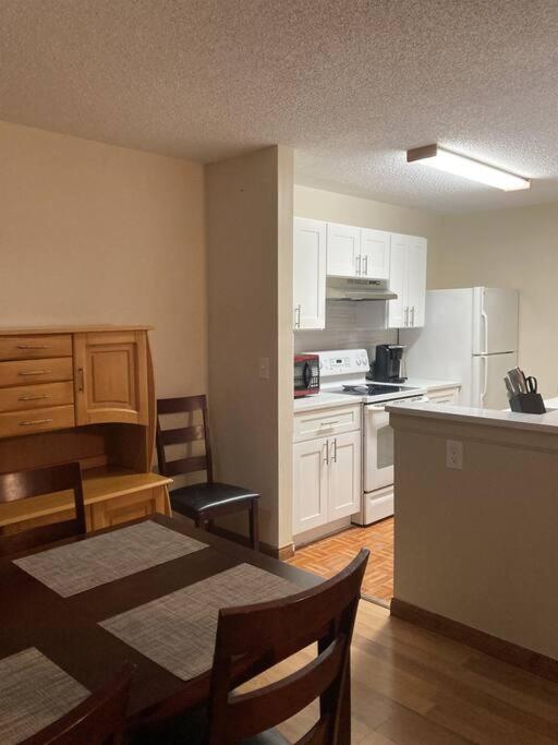 טאמפה Lakeview Condo In Gated Community מראה חיצוני תמונה